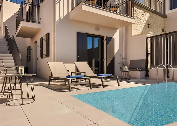 Theoni וילה אסוס