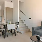 Theoni فيلة أسوس